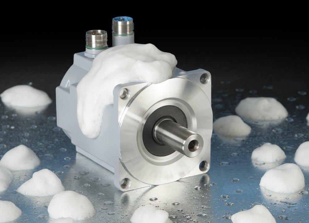AKM Washdown Servo Motor, Voltage: 230-400v