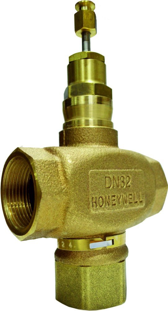 Brass V5011P Series Honeywell Two Way Globe Valve, For Water