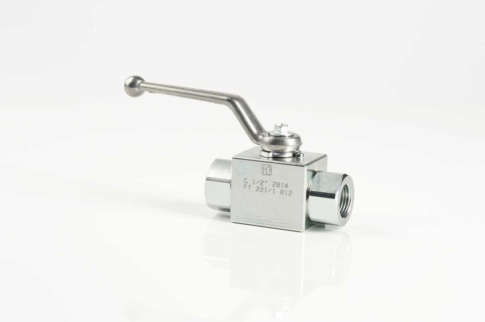 Steel Tognella Make 2 Way Ball Valve FT221, Threaded, Size: 1/8 - 2
