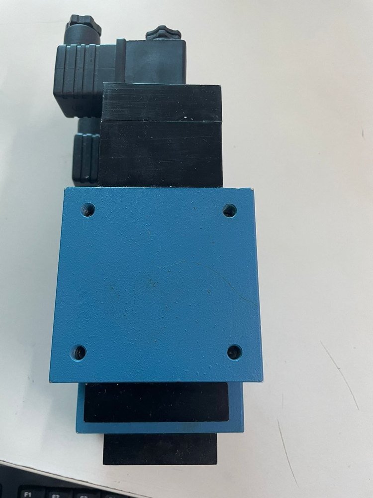 High Pressure Panel Mounted Mercury Dual Valve, For Air