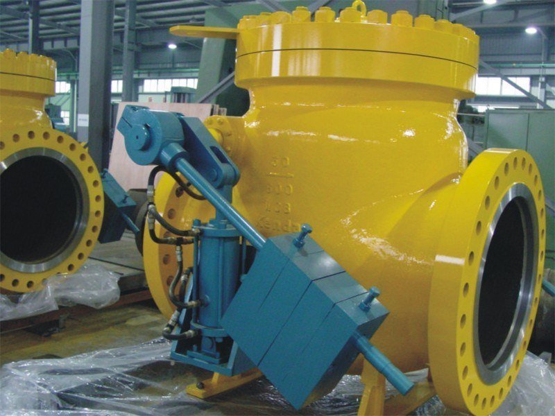 Audco Cast Steel Check Valve, Flanged End Rf, butt Weld, Valve Size: 2-24