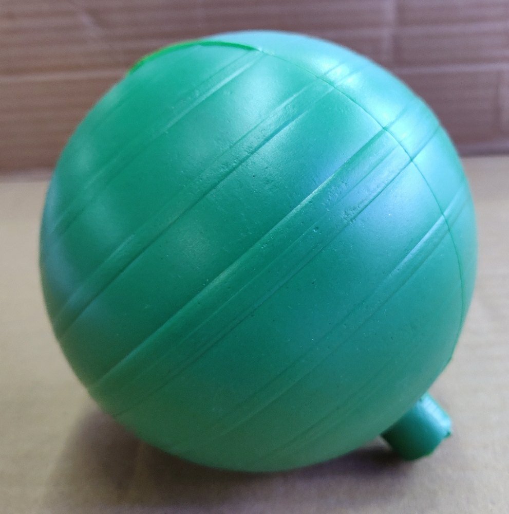 Green PVC floating ball, Size: 4