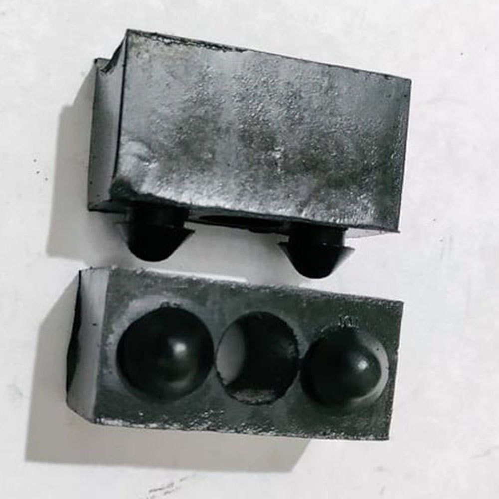 Black Rubber A Seat Setting, Rectangle, Size: 4 Inch