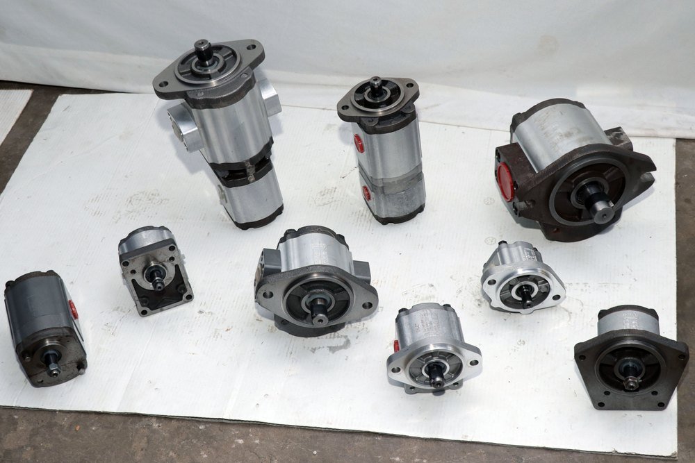 10m Three Phase VBC Hydraulic Gear Pump, AC Powered, 5 HP