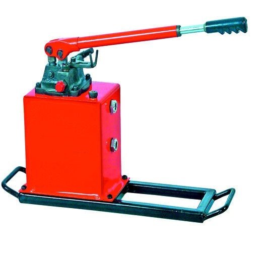 Two Stage Hydraulic Hand Pump, Max Flow Rate: 1-20 LPM