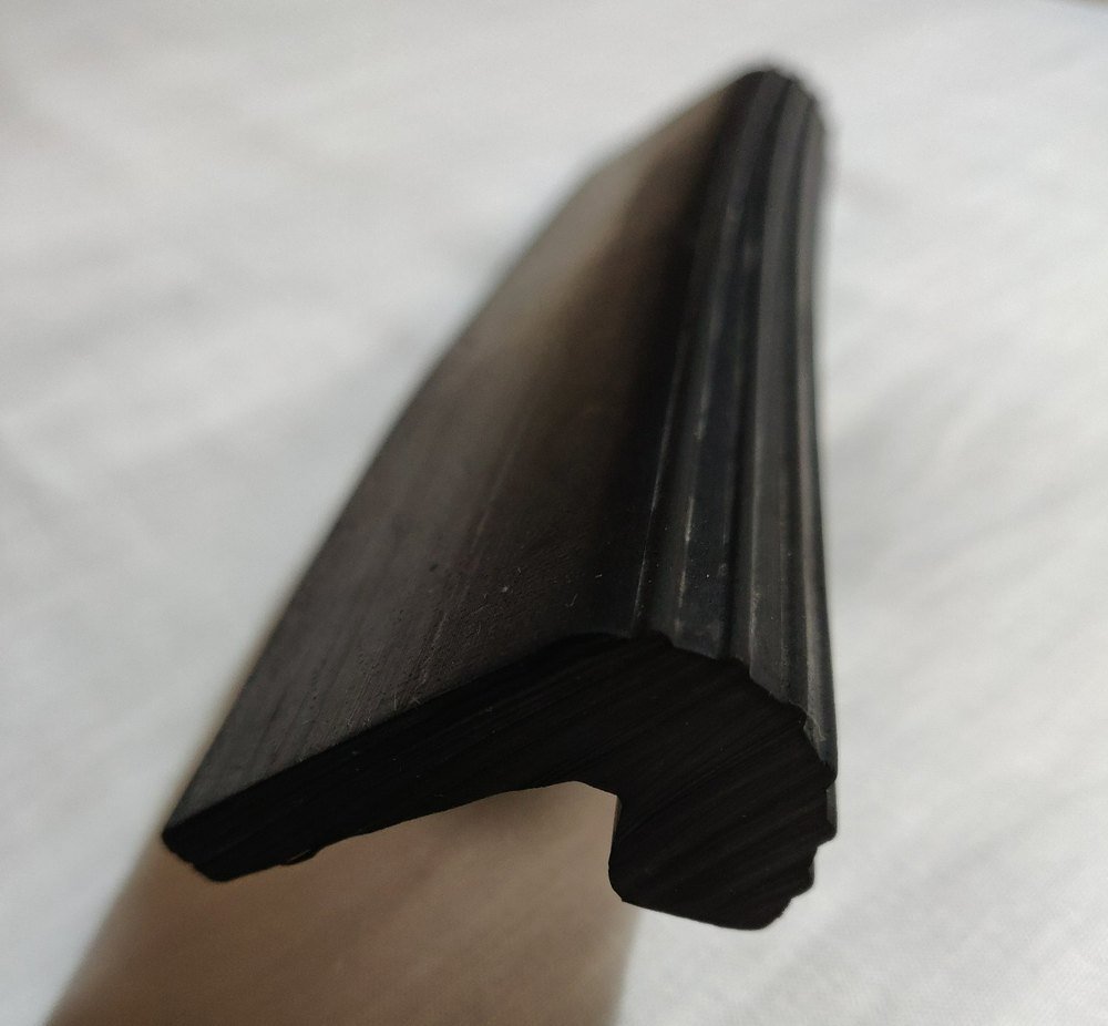 Saga D Shape Cabin rubber seal or hatch seal in rubber, For Sealing