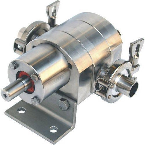 Stephenson Pumps 15 m Stainless Steel Gear Pump, 3 hp, Max Flow Rate: 18000 Lph