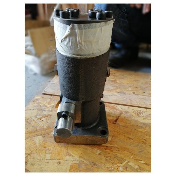 ROLLS ROYCE BERGEN C25:33L6P - L\'ORANGE PYO-G086 FUEL INJECTION PUMP Available