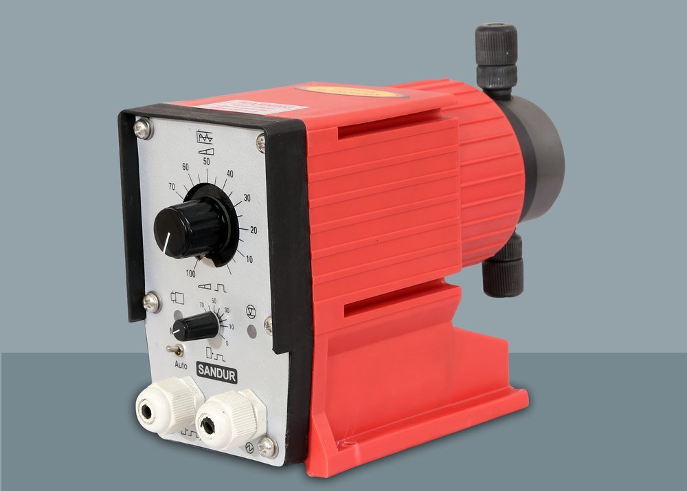 Sandur 1ph Electronic Dosing Pump, 230v, 12w, 1 Lph To 12 Lph