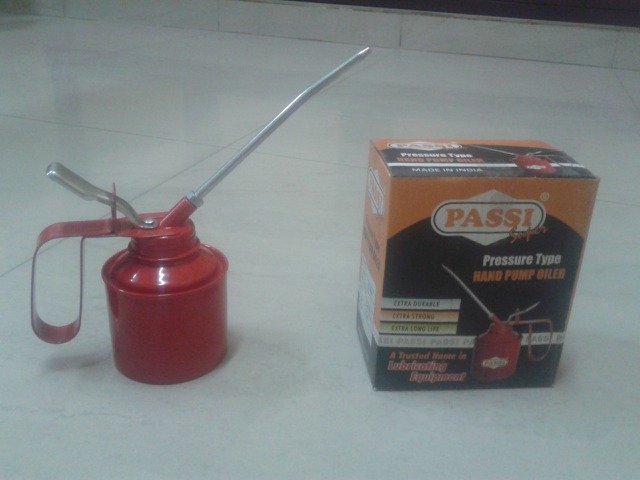 Hand operated Oil Can