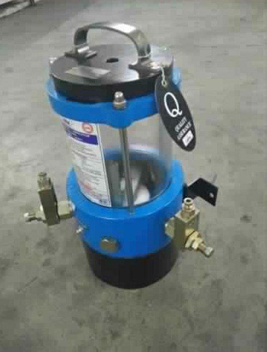 Mild Steel Motorized Grease Lubricator Pumps
